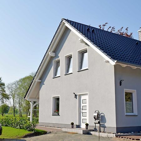 Ferienwohnung Sellin Am Seepark Esterno foto