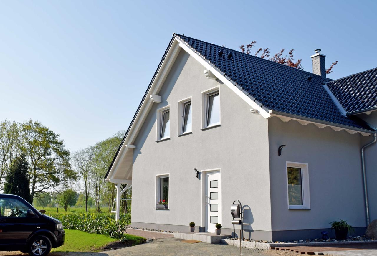 Ferienwohnung Sellin Am Seepark Esterno foto